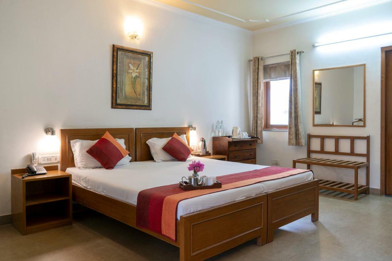 Giri Homestay By Vista Rooms Jaipur Eksteriør bilde