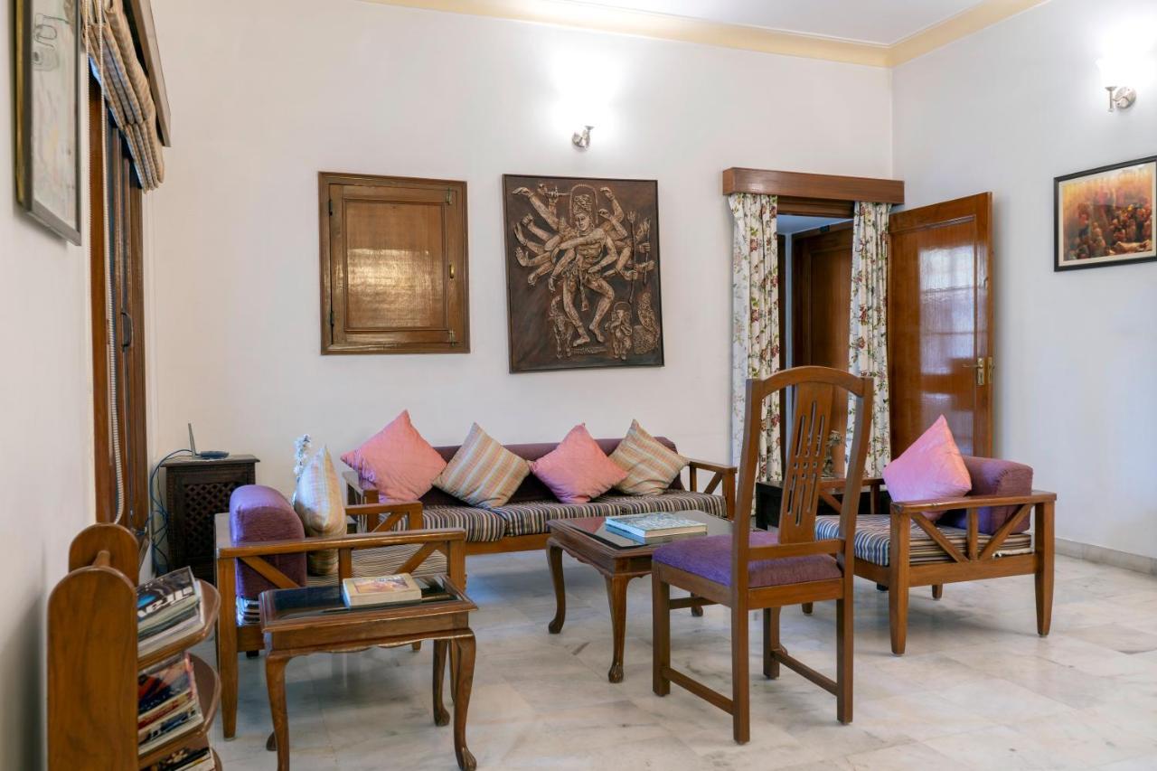 Giri Homestay By Vista Rooms Jaipur Eksteriør bilde