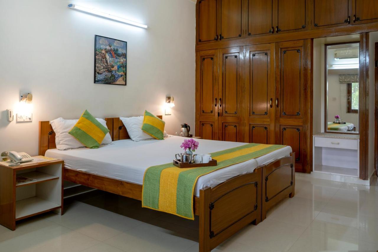 Giri Homestay By Vista Rooms Jaipur Eksteriør bilde
