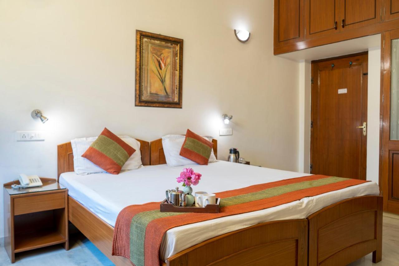 Giri Homestay By Vista Rooms Jaipur Eksteriør bilde